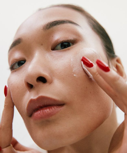 Full-moon-trends-barrier-banner