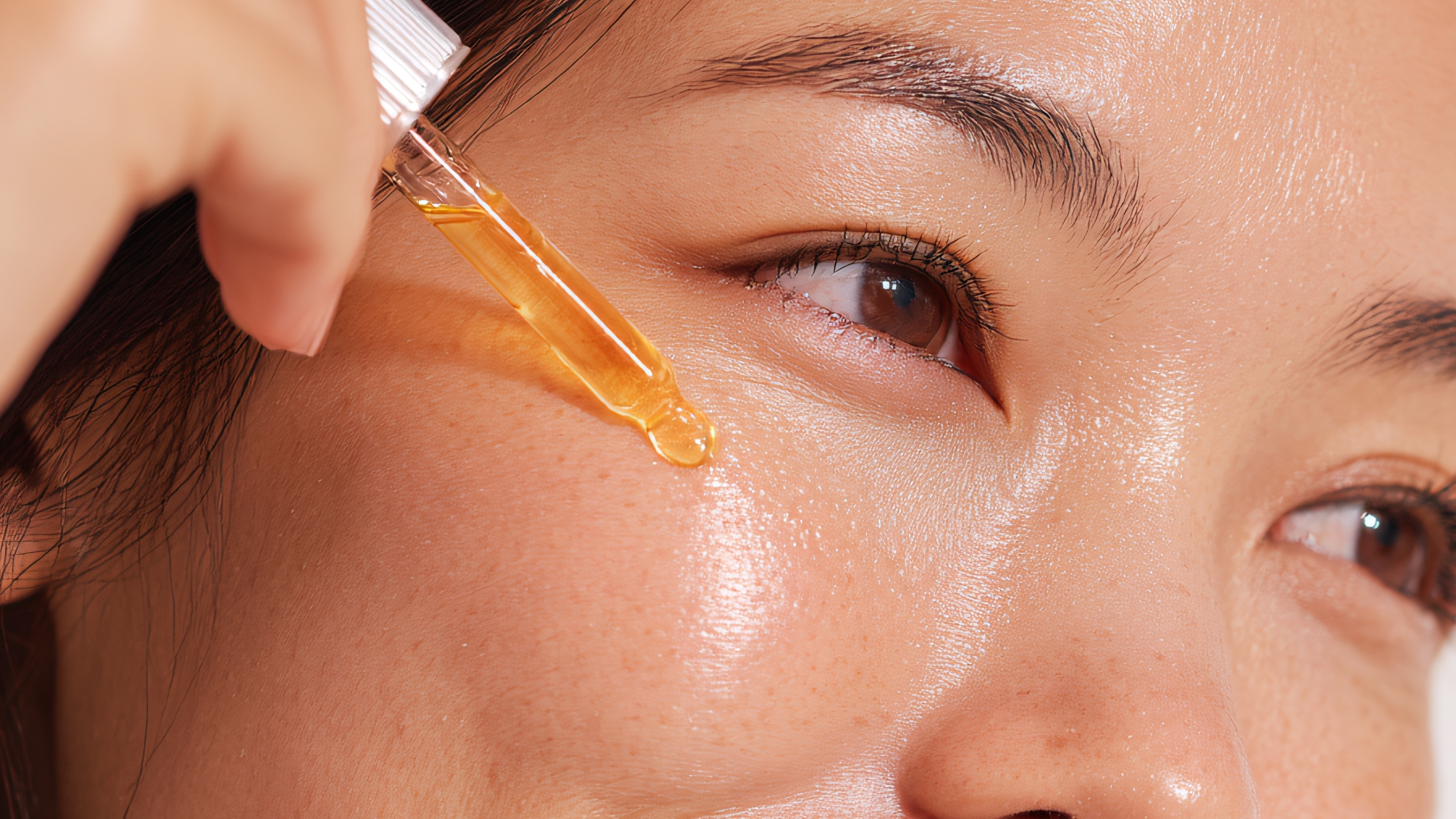 lightweight-serums-combination-skin