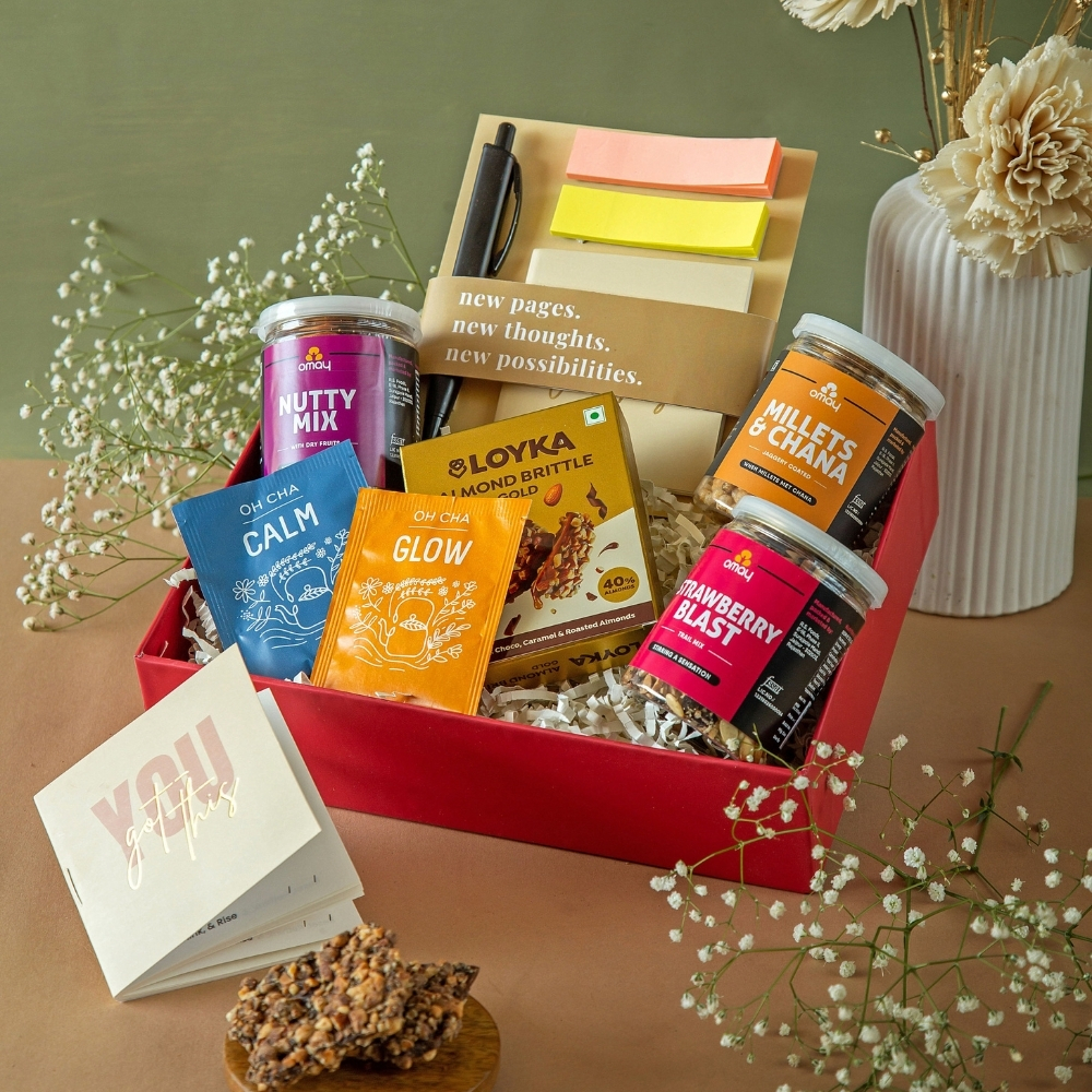 Omay Foods Classic Treats New Years Gift Box 700gm