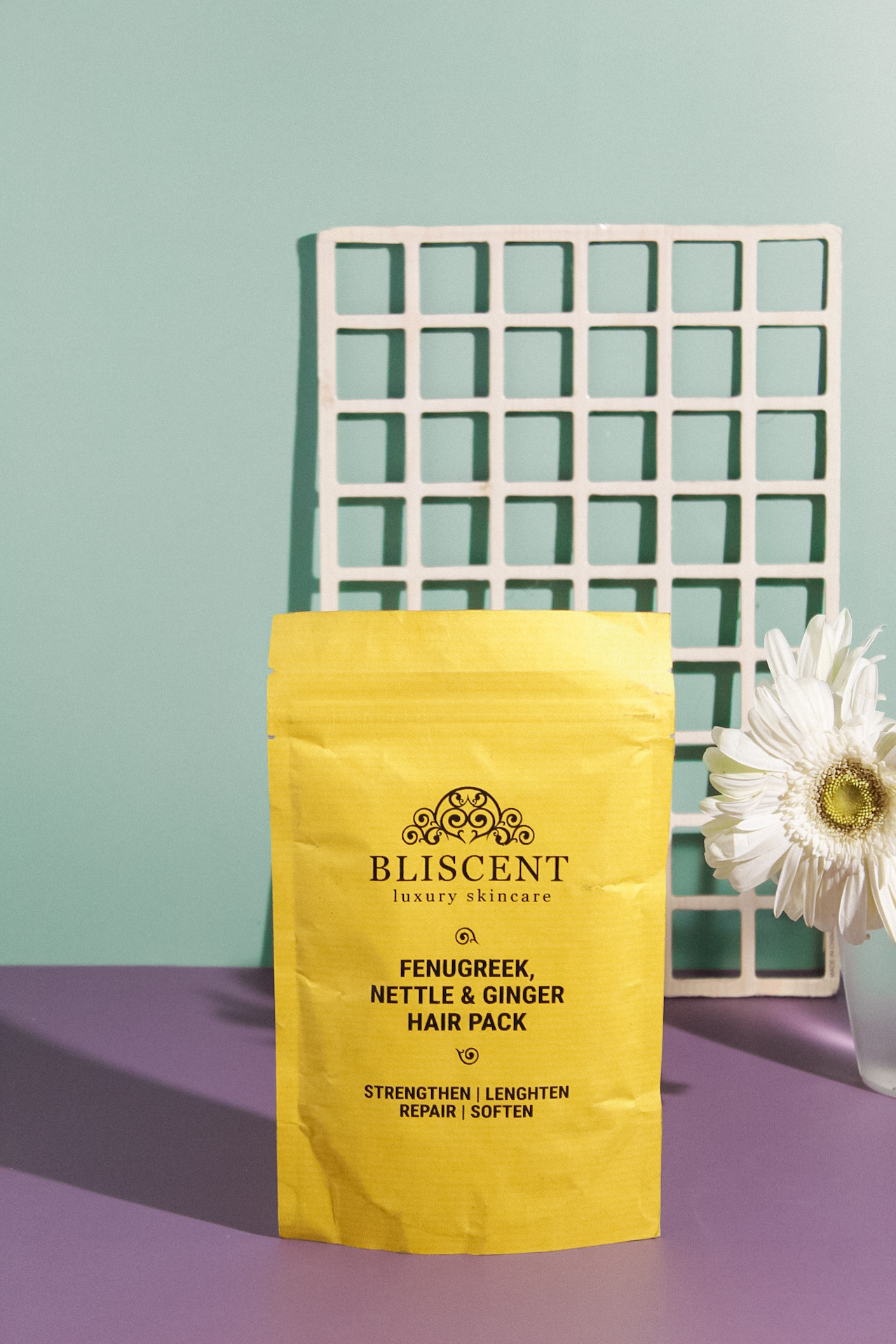 Bliscent: Fenugreek, Nettle & Ginger Hair Pack - 130gm Bliscent: Fenugreek, Nettle & Ginger Hair Pack - 130gm