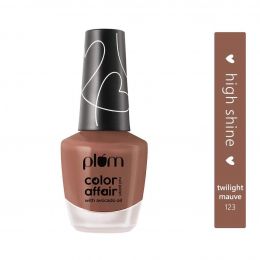 Plum: Color Affair Nail Polish Twilight Mauve 123 - 11ml
