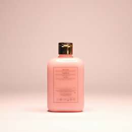Earthhium: Strawberry Body Lotion