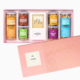 Omay Foods: Mixed Delights Gift Box
