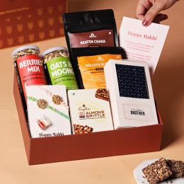 Omay Foods: Siblings Bond Rakhi Gift Box