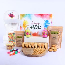 Foodcloud: Luxurious Holi Gift Hamper