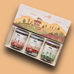 MOS Bakery: Gourmet Gift Box - 700 gm