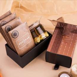 Kokomae: 4-Bar Hamper: Presented in a regal Diwali box