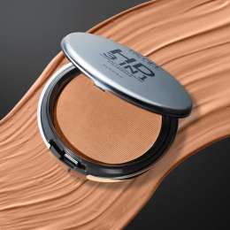 Renee Cosmetics: Pro Hd 3-In-1 Compact Miel Light 9gm