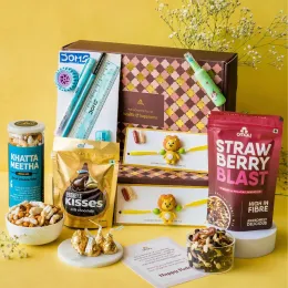 Omay Foods: Play & Snack Box | Kids Healthy Snack Gift Box | Nutritious Snacks & Dry Fruits 700gm