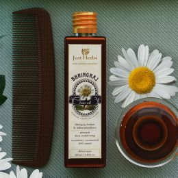 Just Herbs: Bhringraj Tail