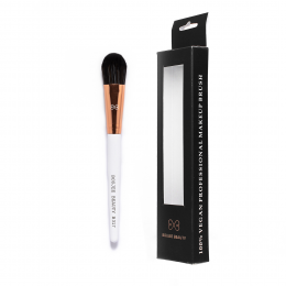 Boujee Beauty: Flat Foundation Brush, B317