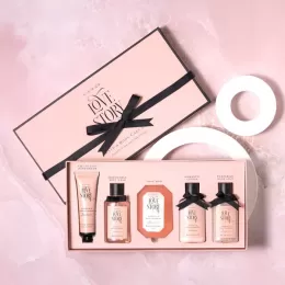 Kimirica: Love Story Bath Care Kit for Men & Women - Pack of 5