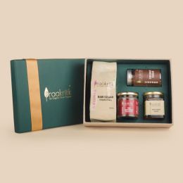 Praakritik: First Step To Organic GiftBox