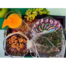 Herbally Enchanted: PCOS/PCOD Tea - 100 gm