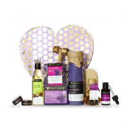 Soulflower: Heart Set With Lavender