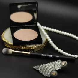 Wearified: Golden Hour Glow Highlighter - Topaz + Brush 02 Value Set