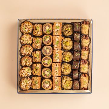 The Baklava Box: Blue Imperiall Festive Special Baklava Box - 750 gm