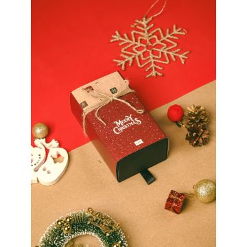 Kokomae: Kokomae Jingle Bell Cocoa Creations Hamper | 4 Bean to Bar Hamper