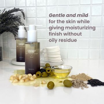 Haruharu Wonder: Black Rice Moisture Deep Cleansing Oil - 150ml