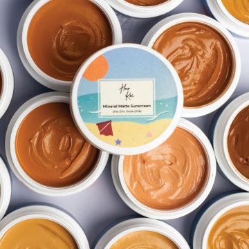 Harkoi: The Harkoi Mineral Matte Sunscreen SPF 35 | Shade #7