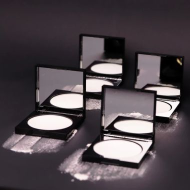 Wearified: IRL Paris Filter Airbrush Powder - 9gm