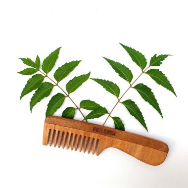 GOLI SODA: Goli Soda Neem Wood Comb Wide Tooth with Handle - 35gm