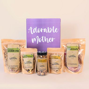 Foodcloud: Adorable Mother Treats Box