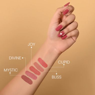 Milagro Beauty: Liquid Matte Lipstick (Mystic)