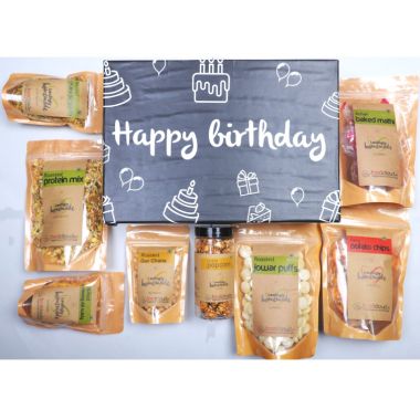 Foodcloud: Happy Birthday Treats Gift hamper - Pack of 9