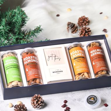 Omay Foods: The Dry Fruits Gift Box