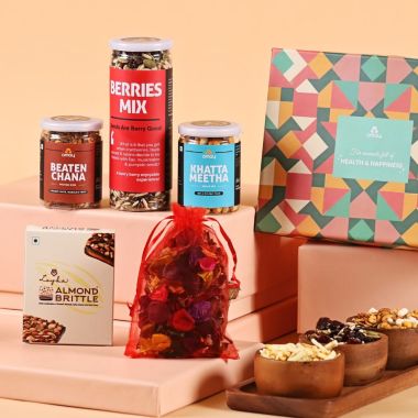 Omay Foods: Flavor Delights Gift Box
