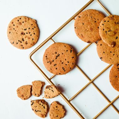 Kikibix: Fig N Date Cookies- 260 gm (Pack of 2)