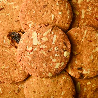 Kikibix: Almond Cashew Cookies - 260 gm (Pack of 2)