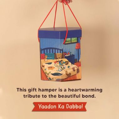 Eat Better: Rakhi Gift Hamper for Sister - 9 Items