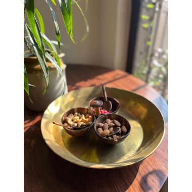Thenga: Bowl Serving Set with Spoons - Pack of 3