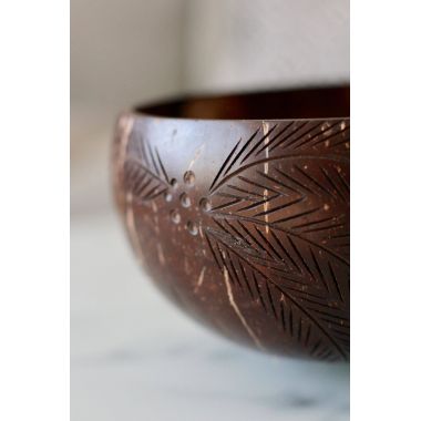 Thenga: Palm Leaf Jumbo Coconut Bowl with Spoon & Fork