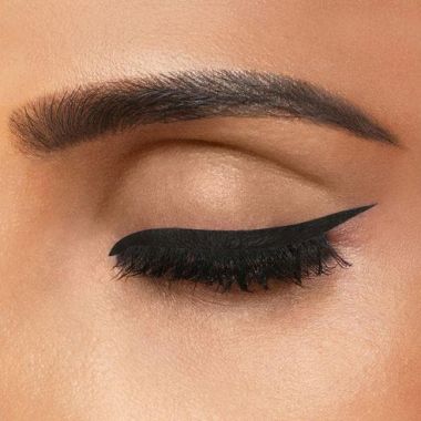 Colorbar: Just Smoky Kajal Just Black 001 - 1.2gm