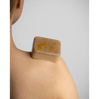 Ghar Soaps: Sandal Wood And Saffron Bath Soap Bar - 100gm