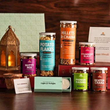 Omay Foods: Green Diwali Delights Gift Box
