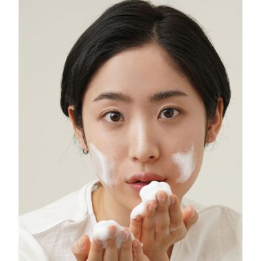 Klairs: Special Offer -Rich Moist Foaming Cleanser - 100ml