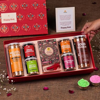 Omay Foods: Festive Fusion Holi Gift Box
