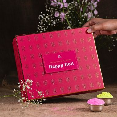 Omay Foods: Splendid Feast Holi Gift Box