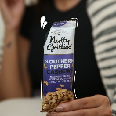 Nutty Gritties: Southern Pepper Cashews ( Pack of 6 x 40g each) - 240g