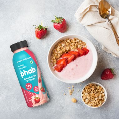 Phab: Protein Milkshake Strawberries & Cream - Pack of 6 x 200ml