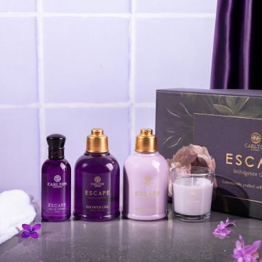 Carlton London: Women Escape Gift Set of 4 - 30ml EDP+Shower Gel180ml+Body Lotion180ml+Candle40gms