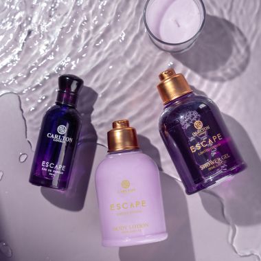 Carlton London: Women Escape Gift Set of 4 - 30ml EDP+Shower Gel180ml+Body Lotion180ml+Candle40gms