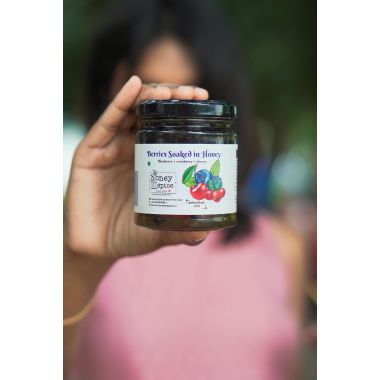 Honey and Spice: Berries Soaked in Honey 250gm