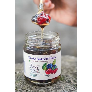 Honey and Spice: Berries Soaked in Honey 250gm