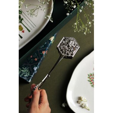 Sukoon: Bagh Platters with Tong