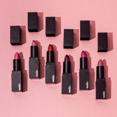 BarryM: Satin Lip Paint Oomph